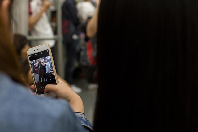 百度胖 老师吧上海市公安局轨道交通分局石宇玉老师求救 微信抖音快手百度贴吧百科图片视频知道搜索上海胖  ...